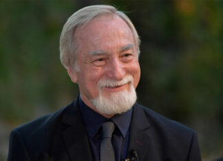 Momente speciale în FNT: Alexa Visarion, dublă lansare de carte